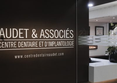 accueil-reception-centre-dentaire-audet